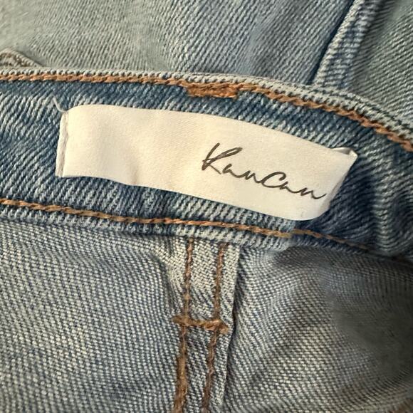 Kancan Womens size 5/26 High Rise Mom Distressed Denim Button Fly Jeans - Picture 9 of 11